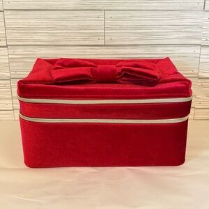 Estee Lauder Red Velvet Bow Handle Double Compartment Makeup Case Travel NWOT